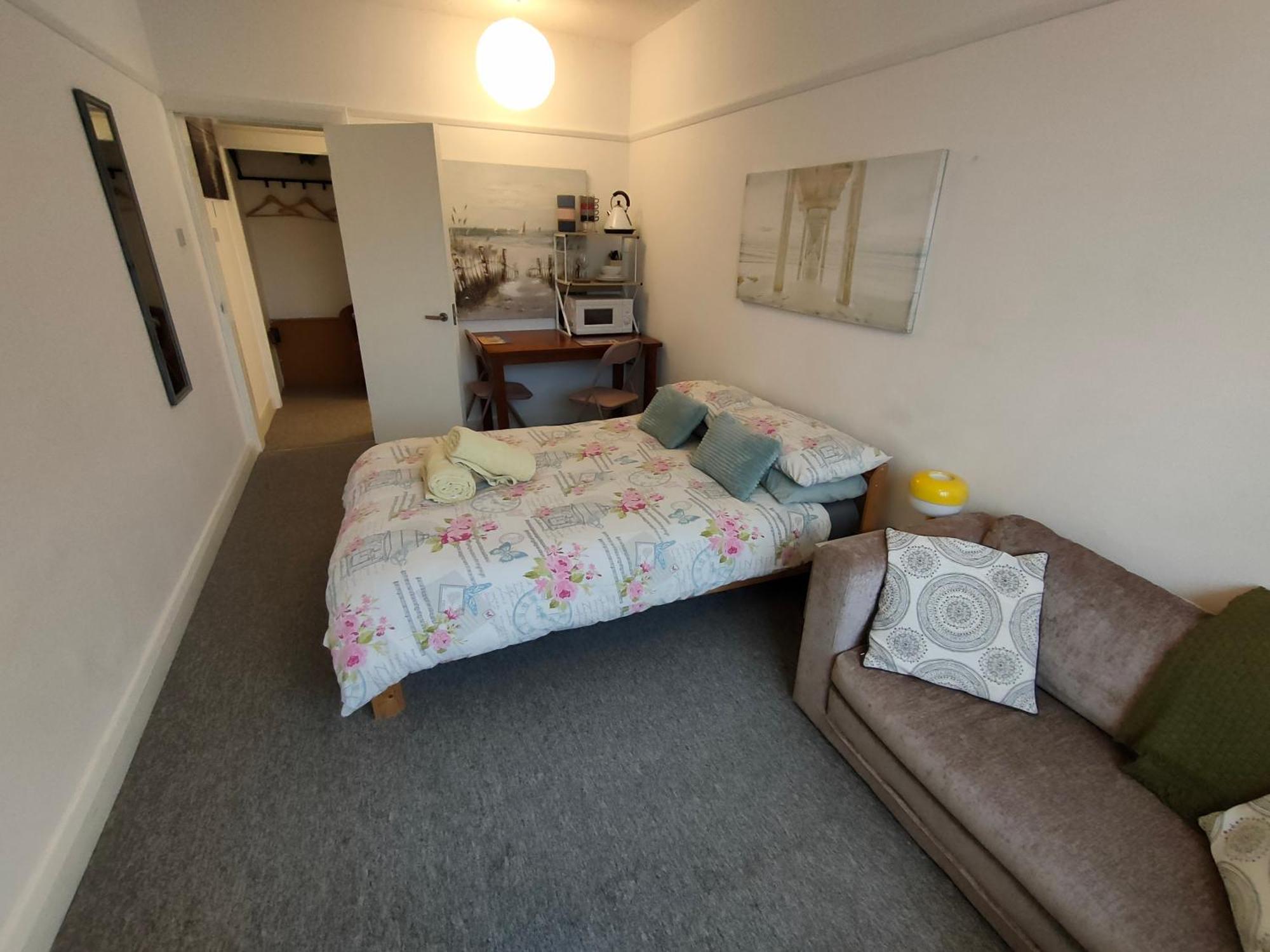 Guest Suite 50M From The Beach ボグナー・リージス エクステリア 写真